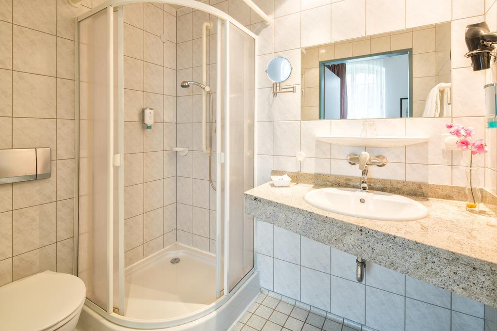 Grandhotel Esplanade Bad Nenndorf Extérieur photo